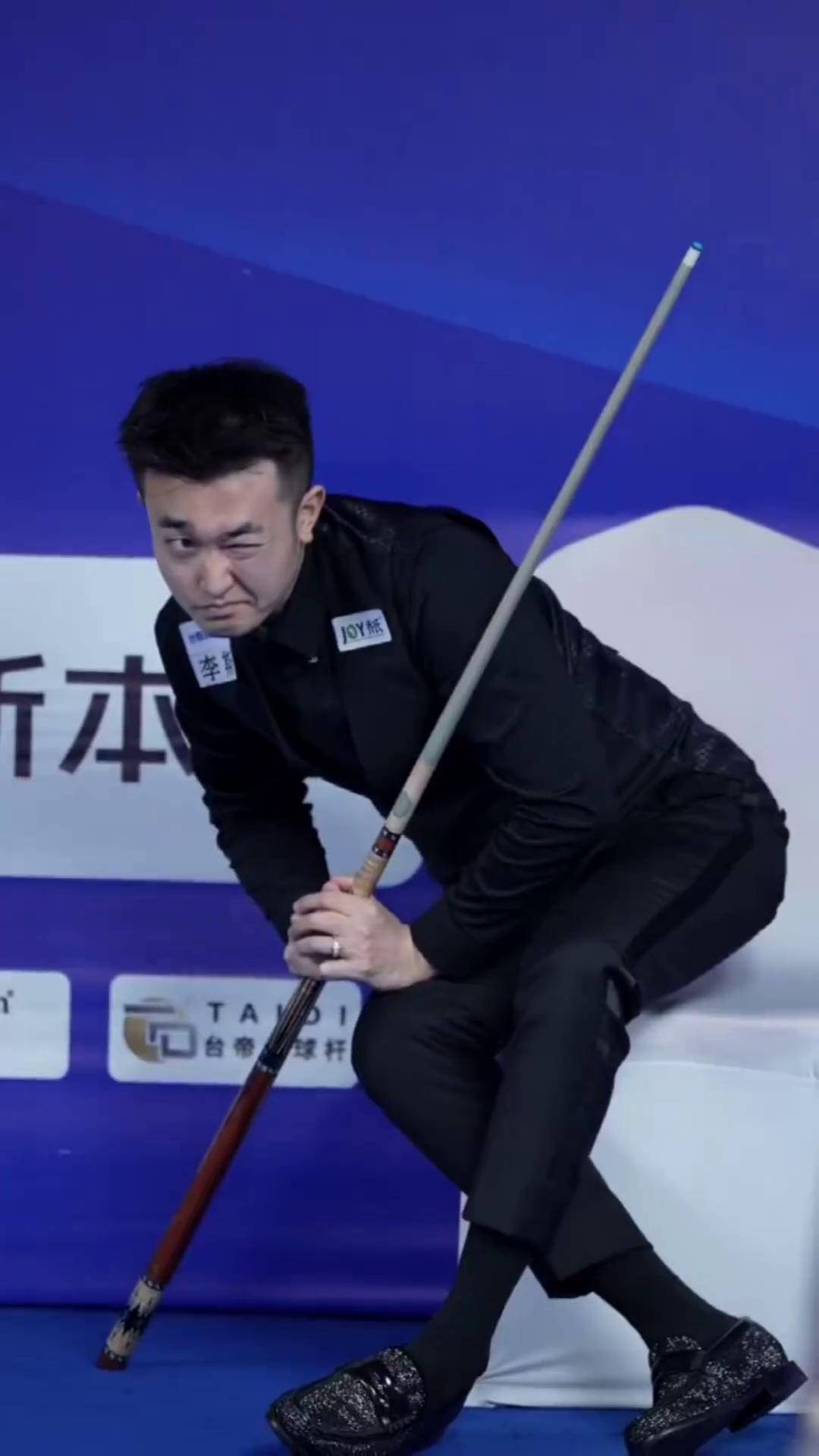 刻扮演了 刻扮演了